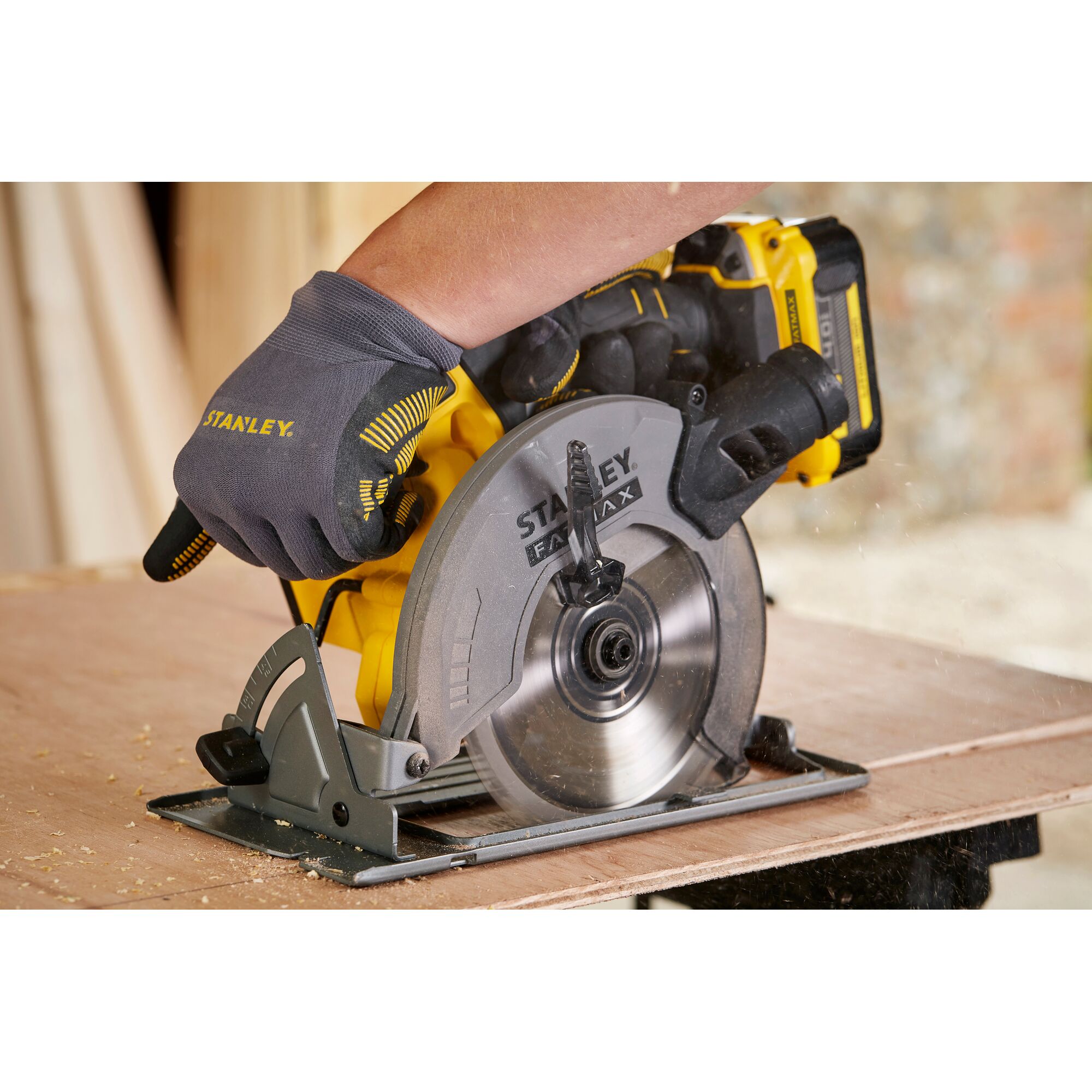 Brushed 165 mm Circular Saw