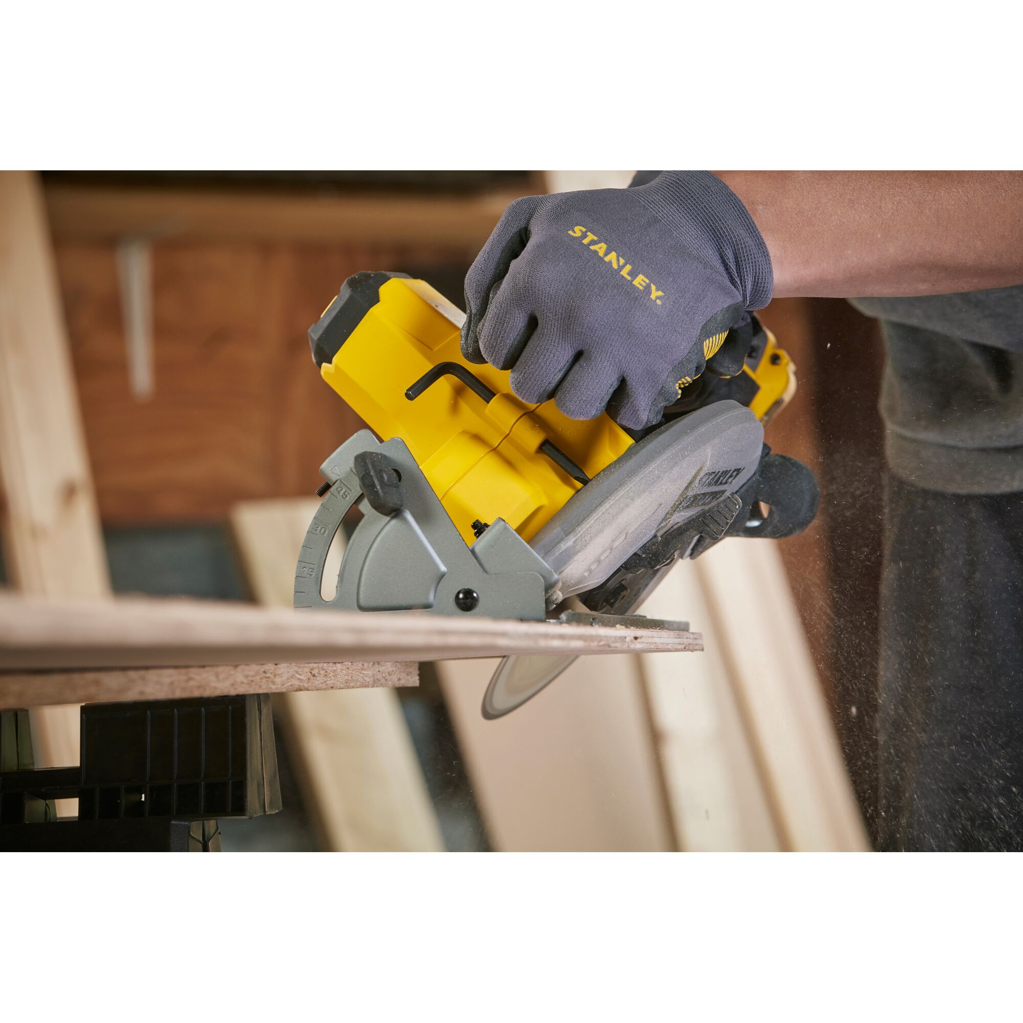 Brushed 165 mm Circular Saw