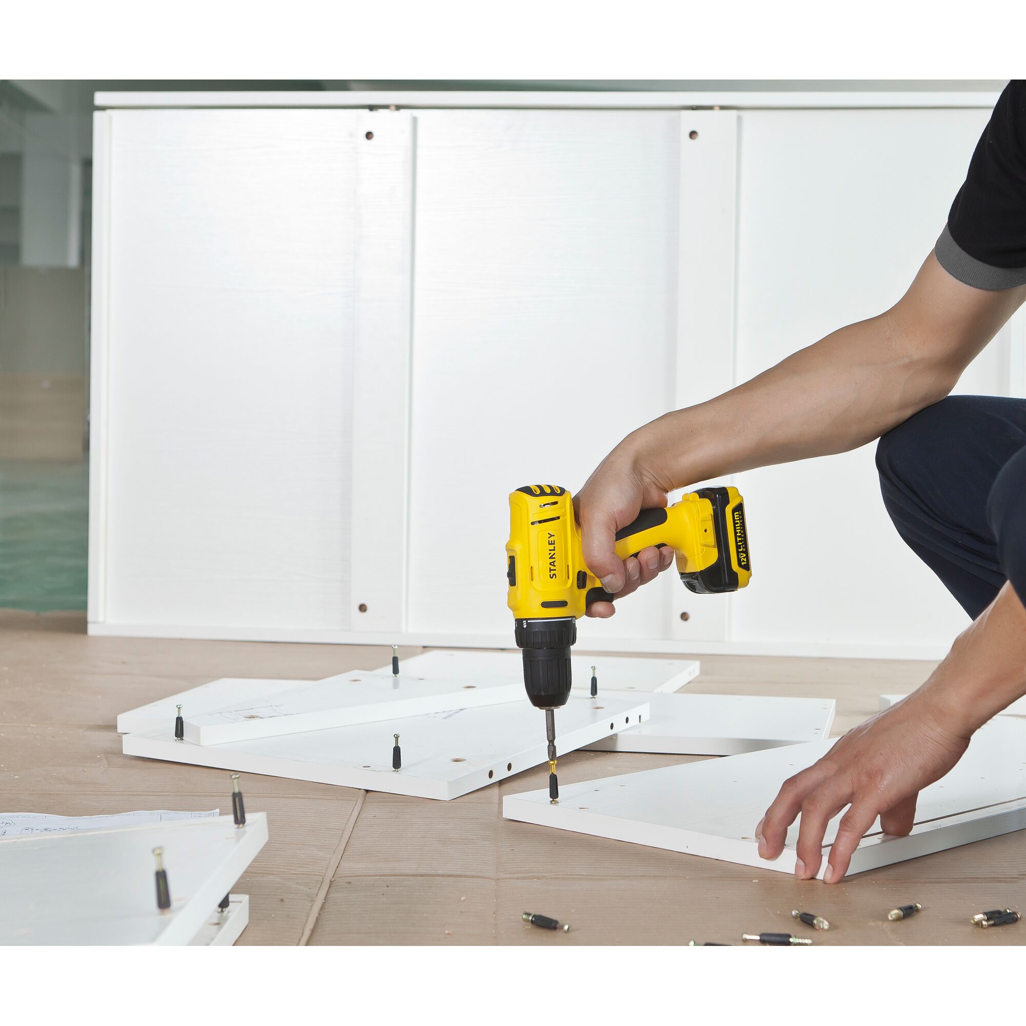 18V MAX* Cordless Brushless Drill Driver