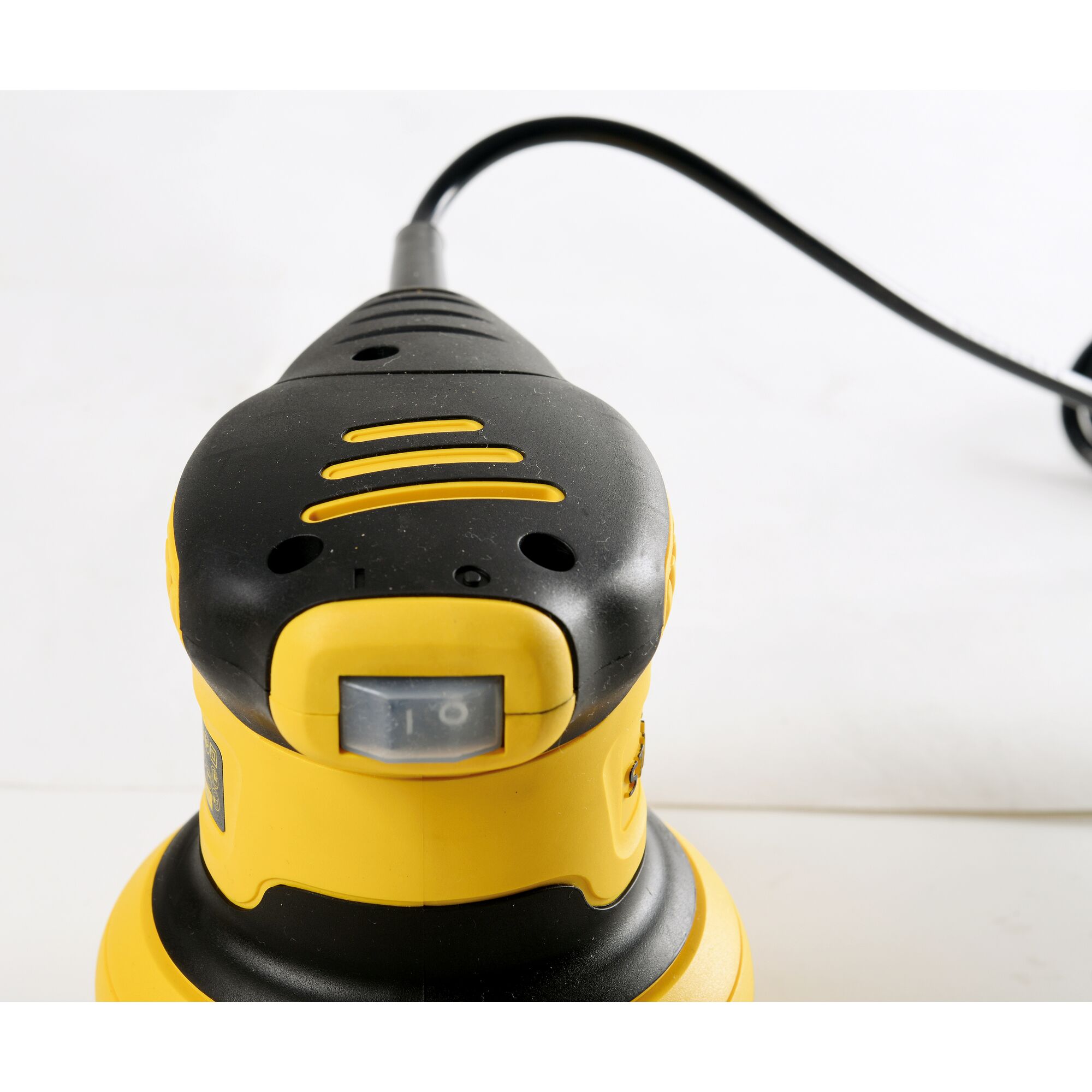 5" 300W Variable Speed Random Orbital Sander - test