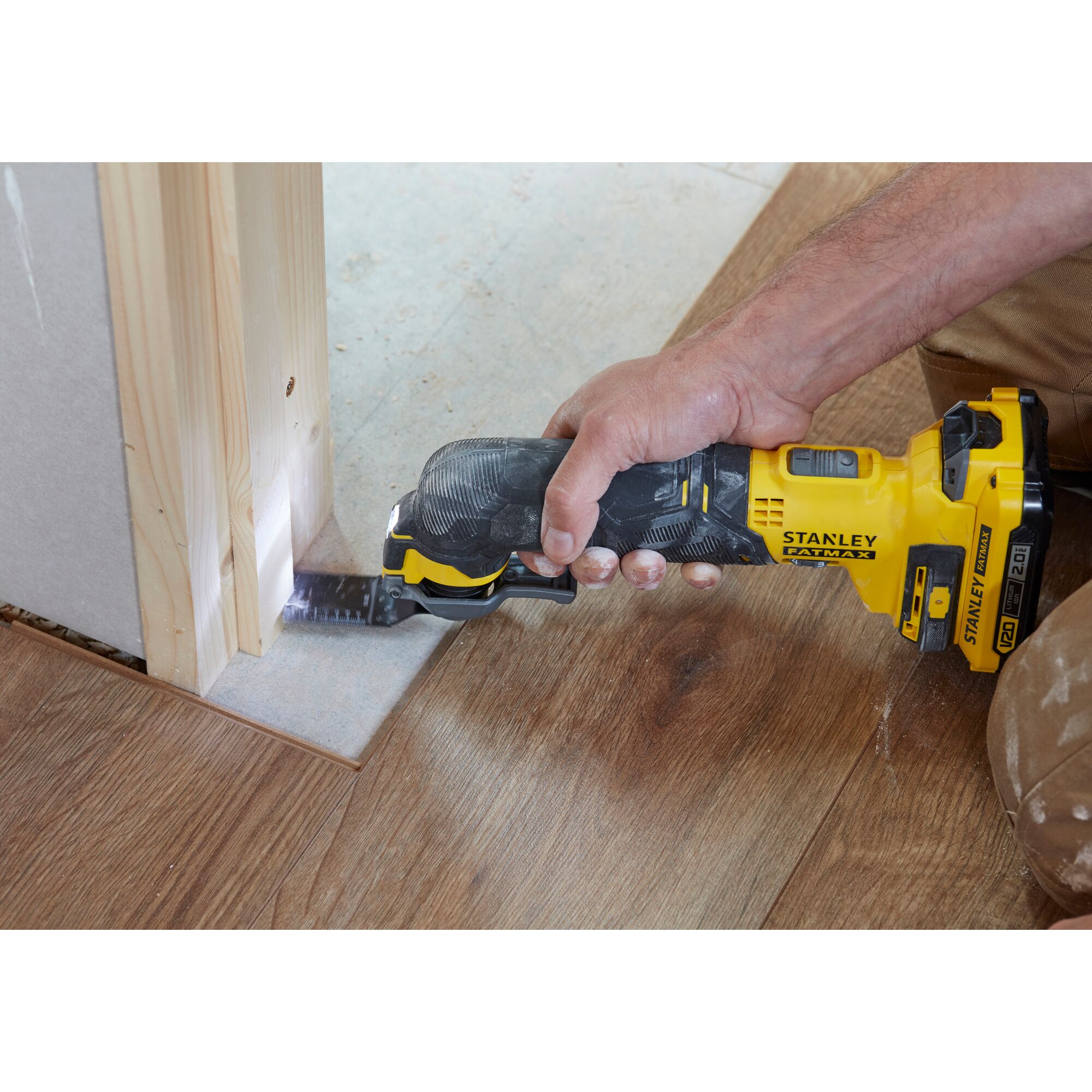 20V OSCILLATING CUTTING TOOL